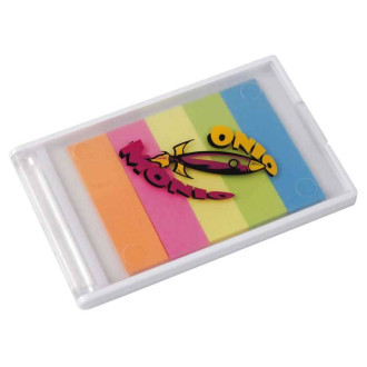 Пластиковая коробочка с пятью разноцветными стикерами