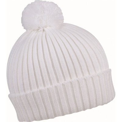 Шапка из акрила