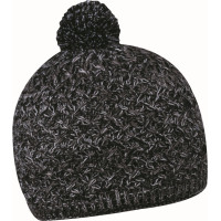 Шапка из акрила