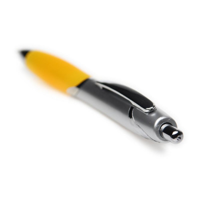 Ручка пластикова