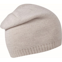 Шапка из шерсти